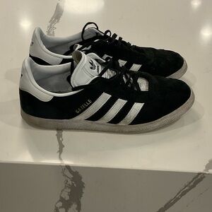 Adidas Gazelle Men's Sneakers in Black and White